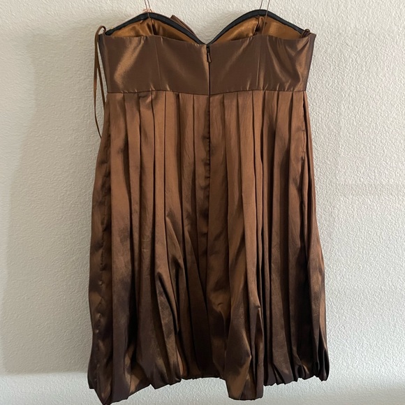Issue babydoll bubble style dress bronze - Picture 6 of 7